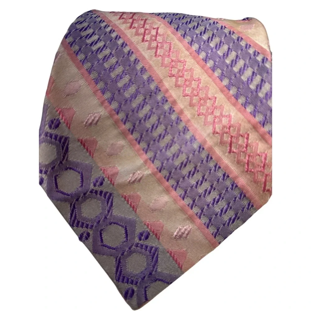 VTG Tie Geometric Repeating Pattern Pink & Purple Pastel Jacquard Stripe3.5 x 48